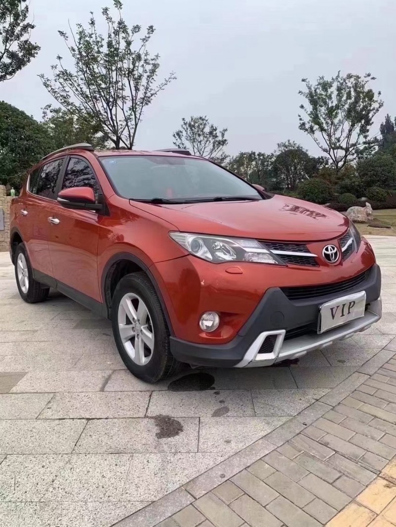 14年丰田RAV4SUV抵押车出售