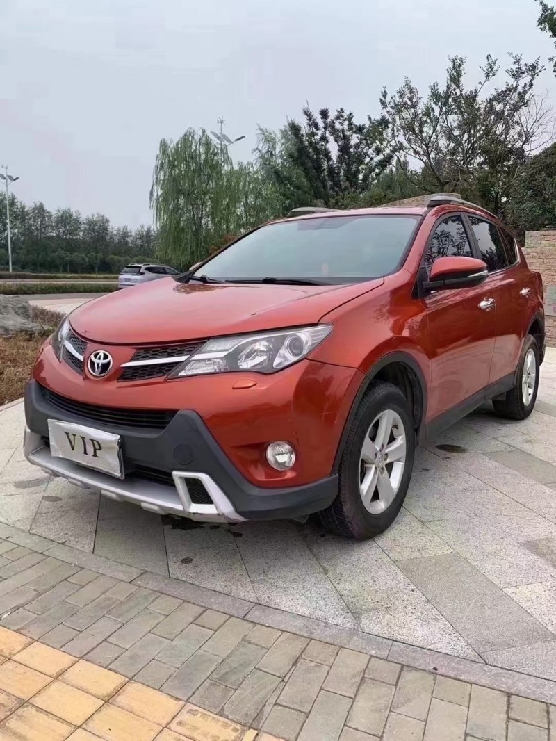 14年丰田RAV4SUV抵押车出售