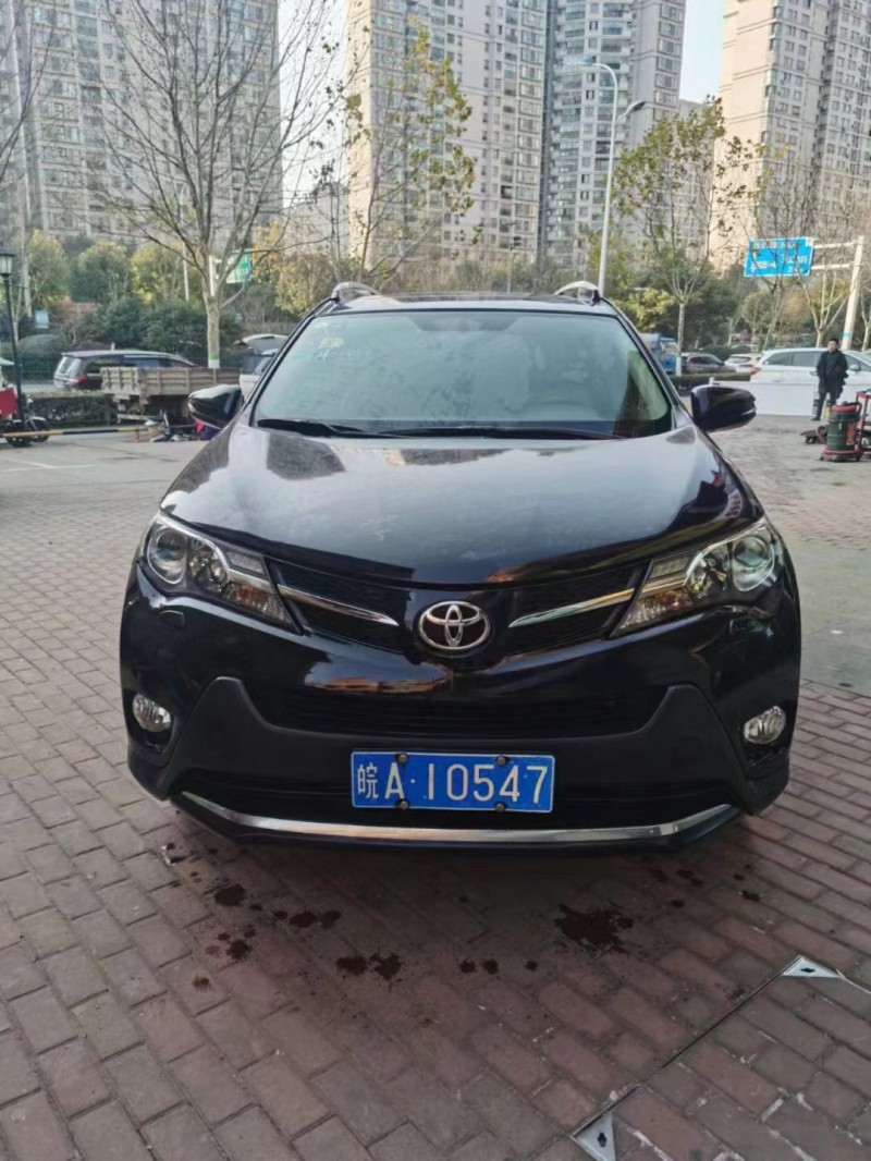 15年丰田RAV4荣放SUV抵押车出售