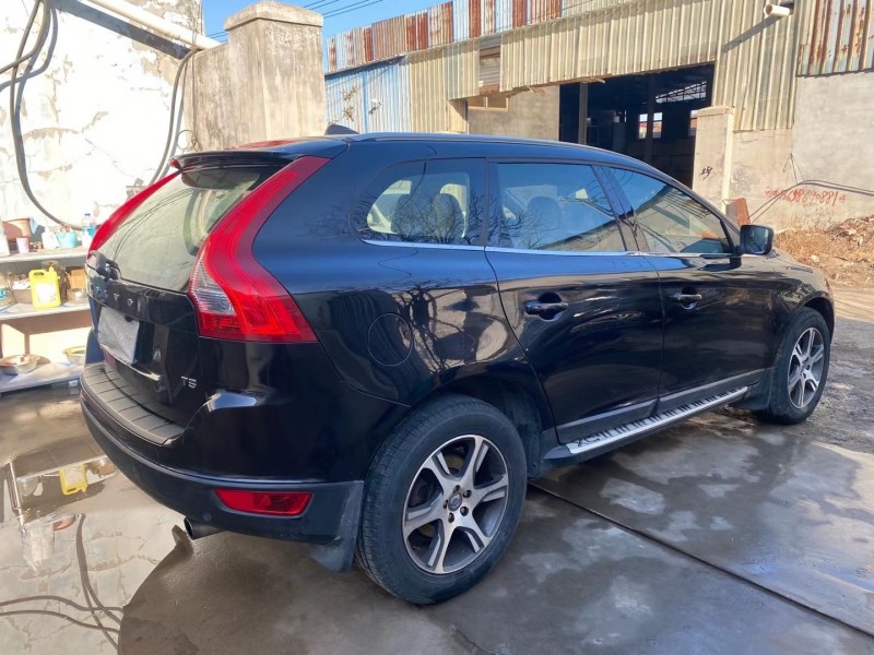 12年沃尔沃XC60SUV抵押车出售