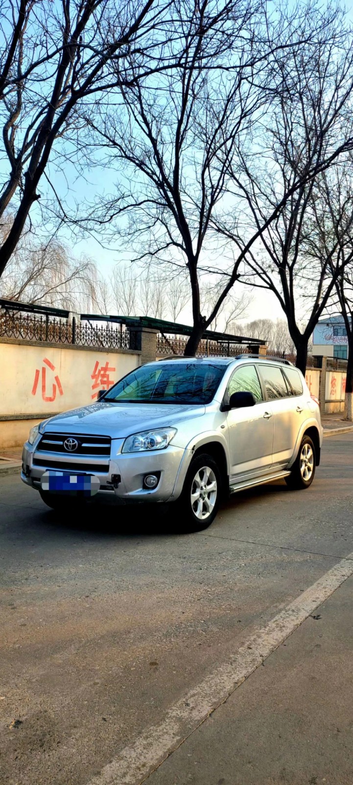 11年丰田RAV4SUV抵押车出售