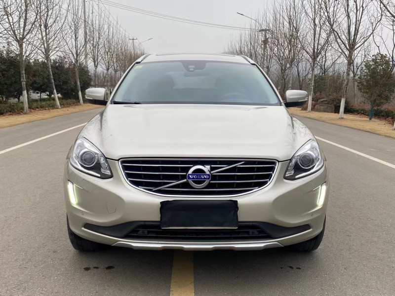 17年沃尔沃XC60轿车抵押车出售