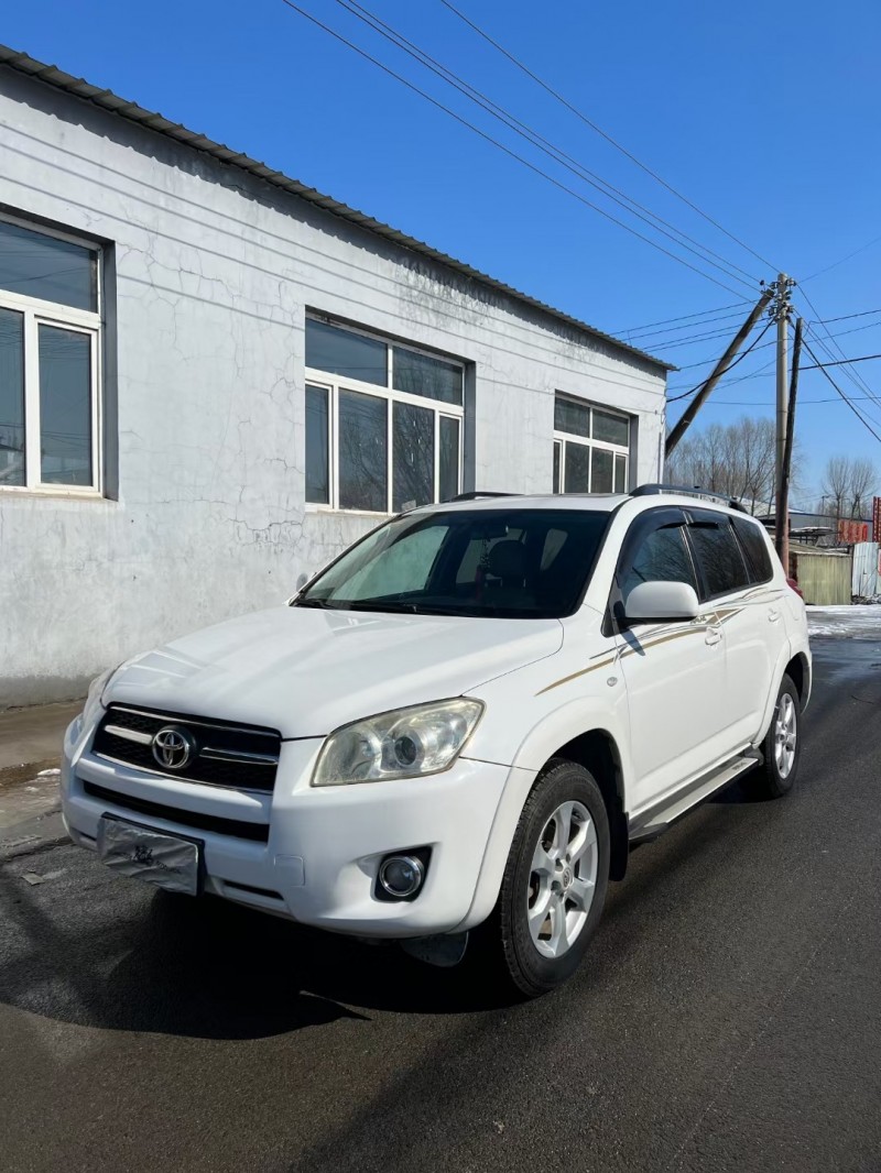 11年丰田RAV4SUV抵押车出售