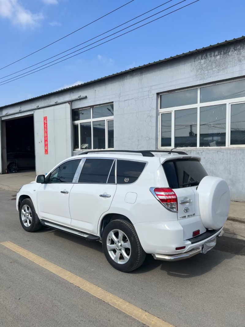 11年丰田RAV4SUV抵押车出售