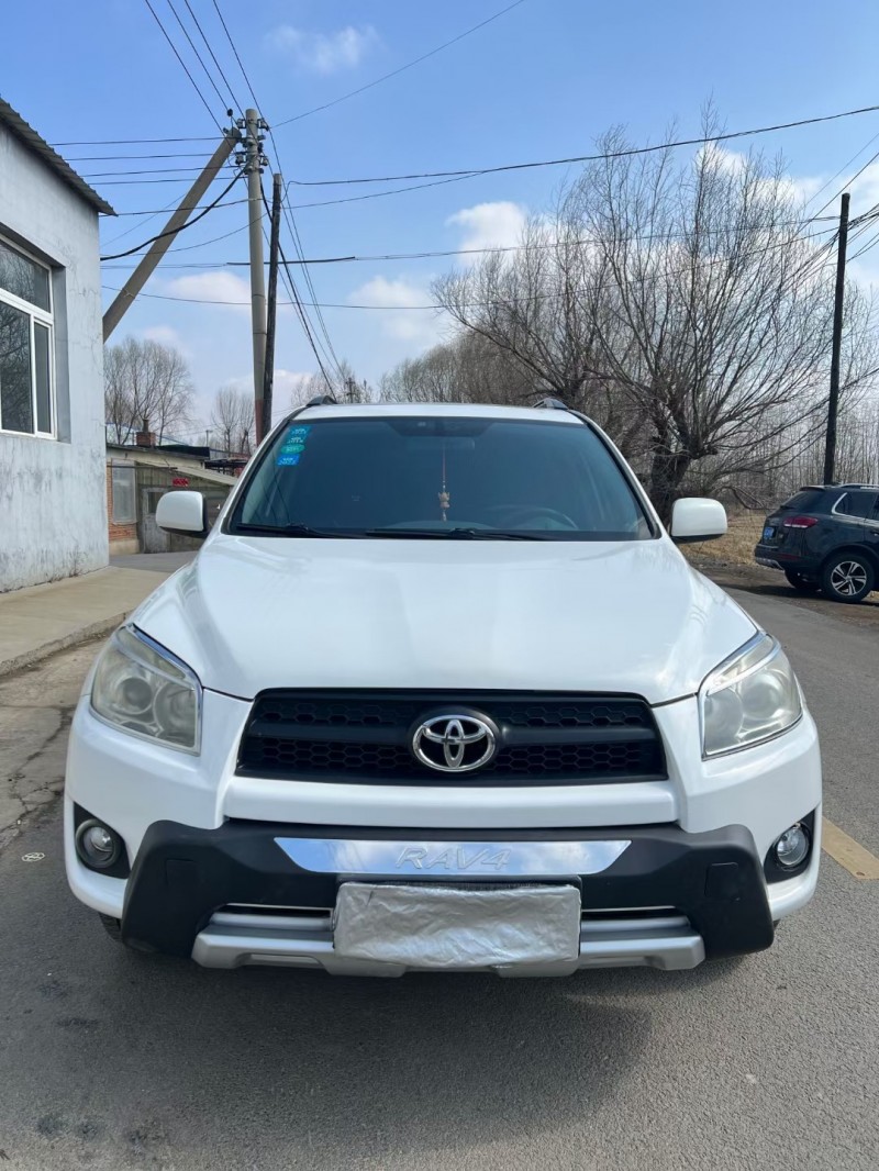 11年丰田RAV4SUV抵押车出售