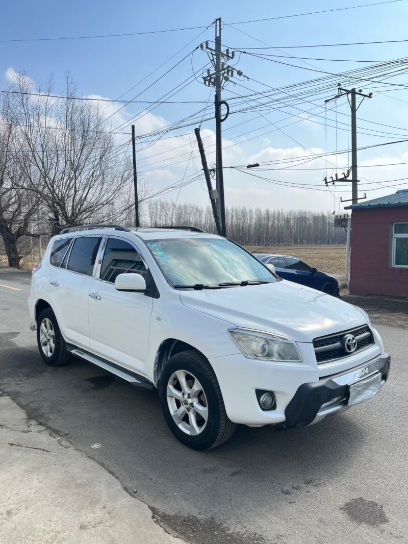 11年丰田RAV4SUV抵押车出售