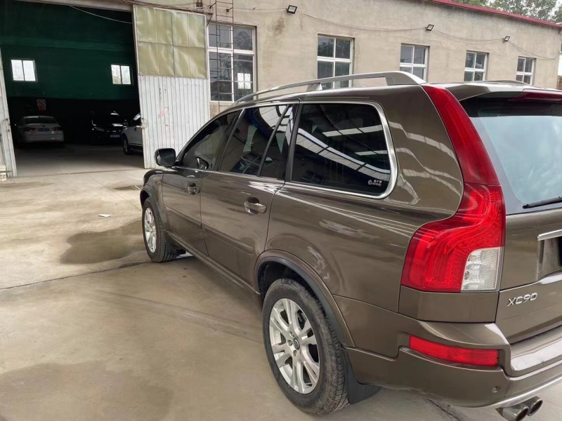 13年沃尔沃XC90SUV抵押车出售