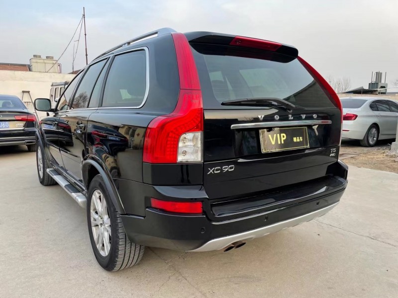 13年沃尔沃XC90SUV抵押车出售