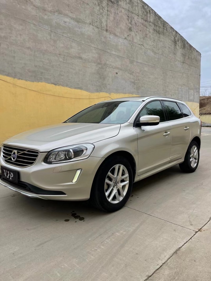 17年沃尔沃XC60SUV抵押车出售