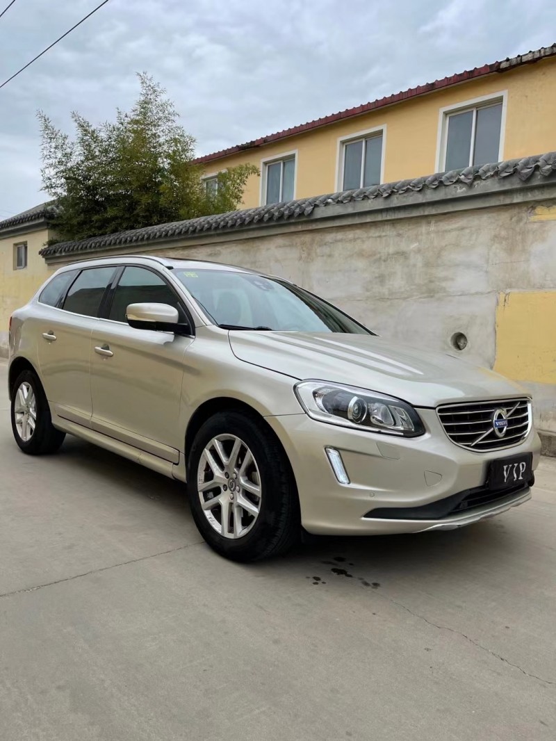 17年沃尔沃XC60SUV抵押车出售