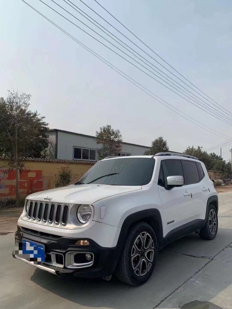 16年Jeep自由侠SUV抵押车出售