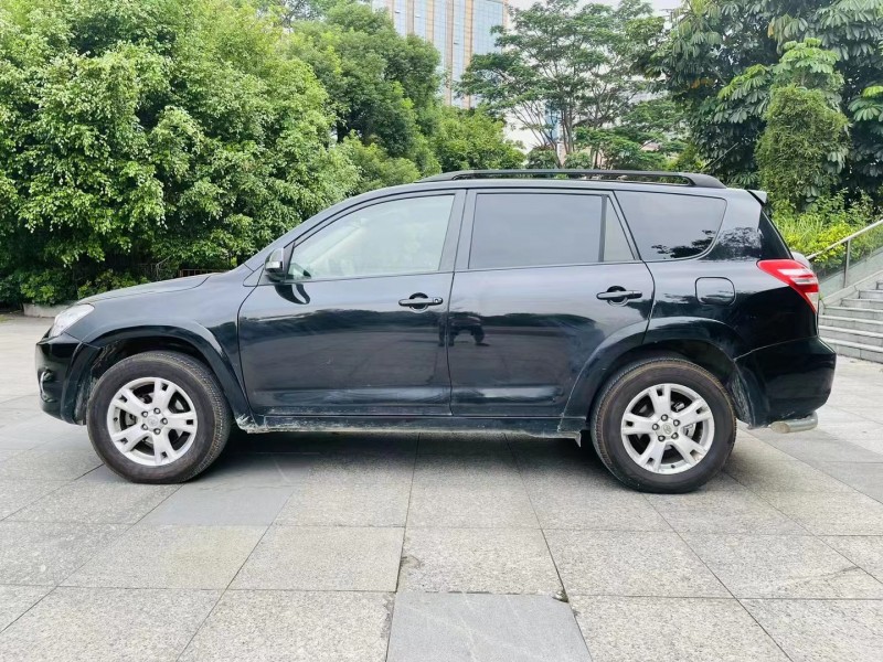 12年丰田RAV4荣放SUV抵押车出售