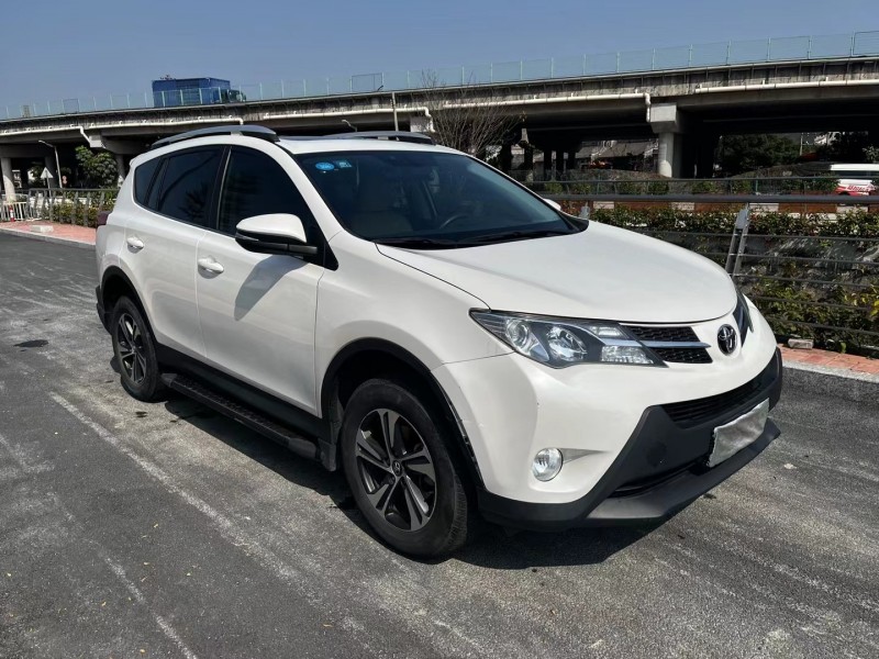 16年丰田RAV4SUV抵押车出售