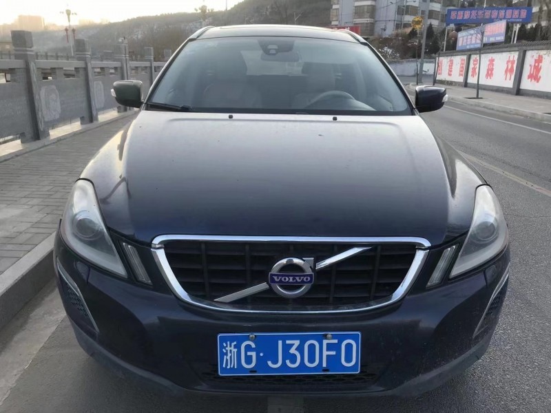 12年沃尔沃XC60SUV抵押车出售