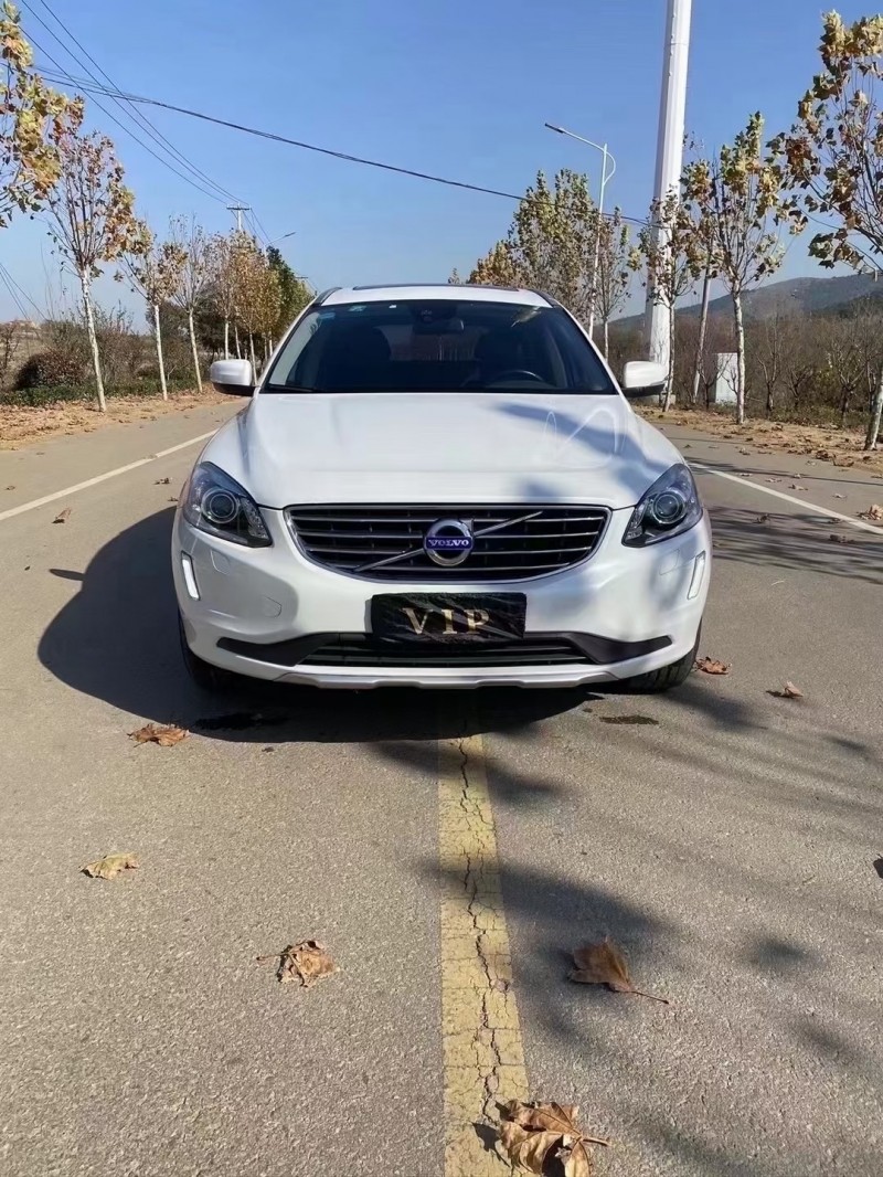 17年沃尔沃XC60SUV抵押车出售