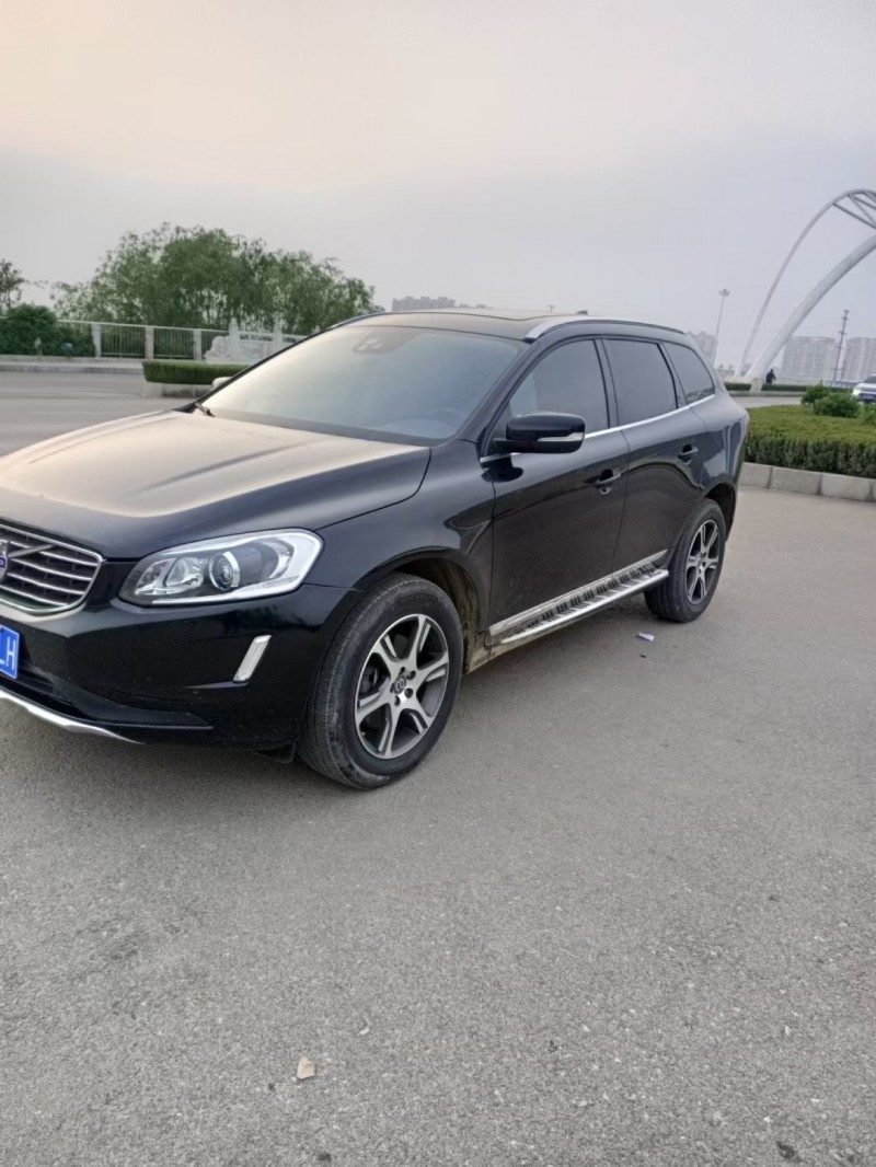 13年沃尔沃XC60SUV抵押车出售