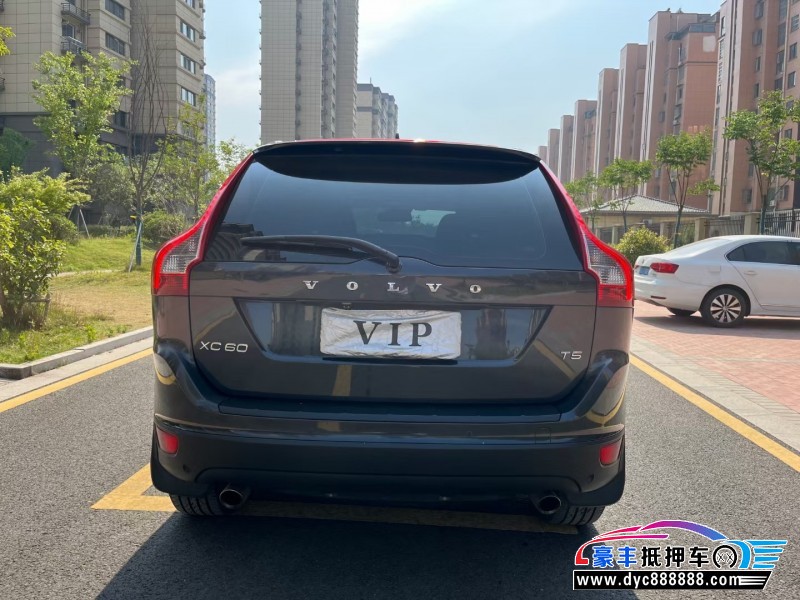 12年沃尔沃XC60SUV抵押车出售