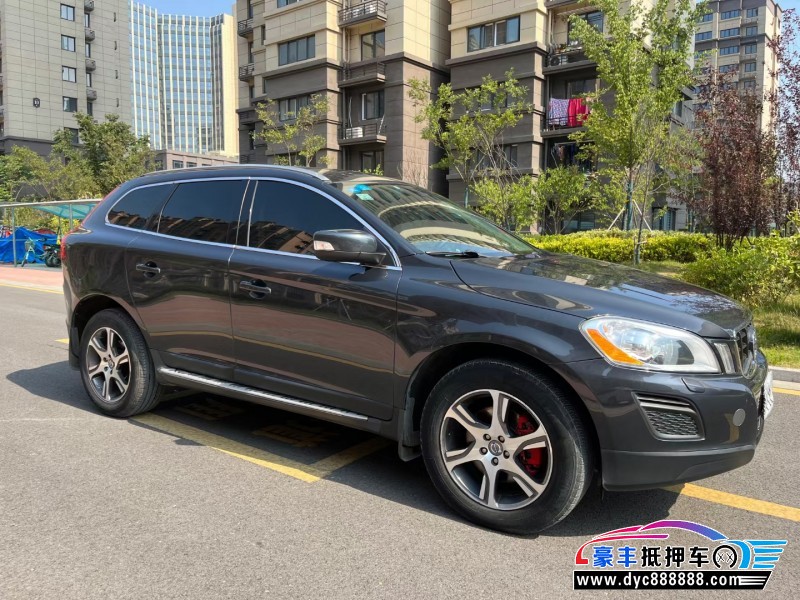 12年沃尔沃XC60轿车抵押车出售