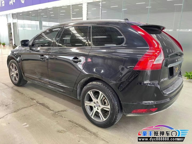 14年沃尔沃XC60轿车抵押车出售