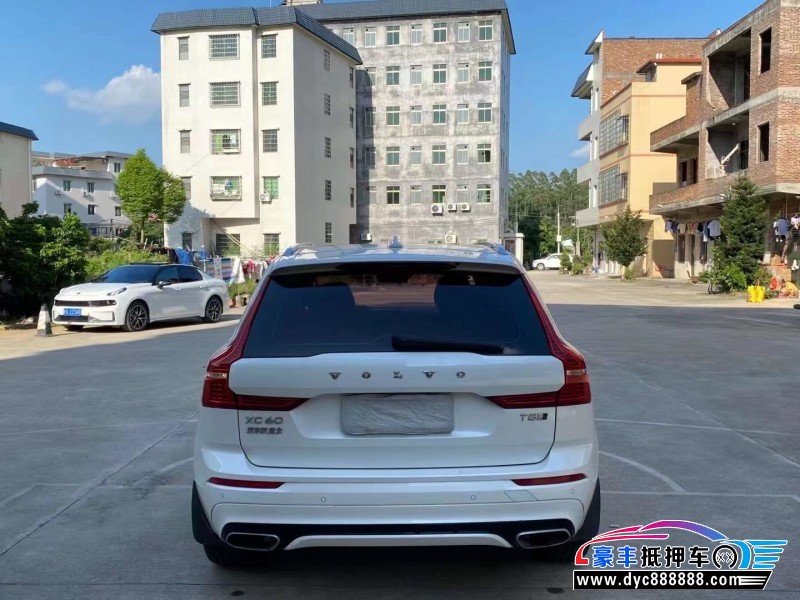 18年沃尔沃XC60轿车抵押车出售