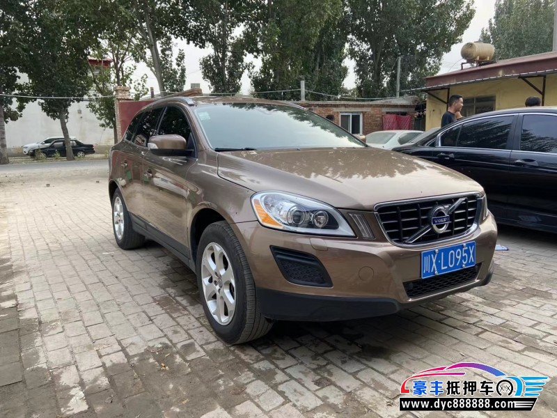 13年沃尔沃XC60轿车抵押车出售