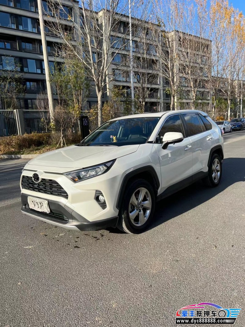 21年丰田RAV4荣放SUV抵押车出售