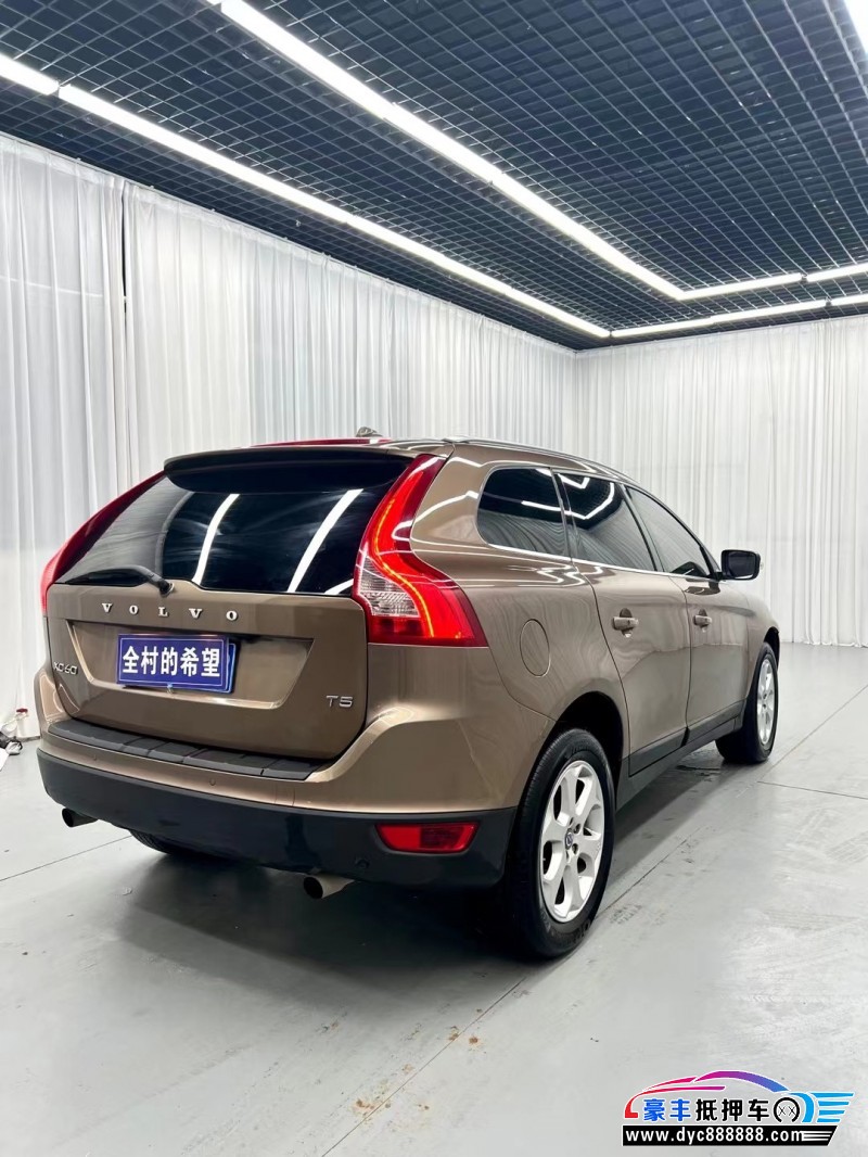 13年沃尔沃XC60SUV抵押车出售