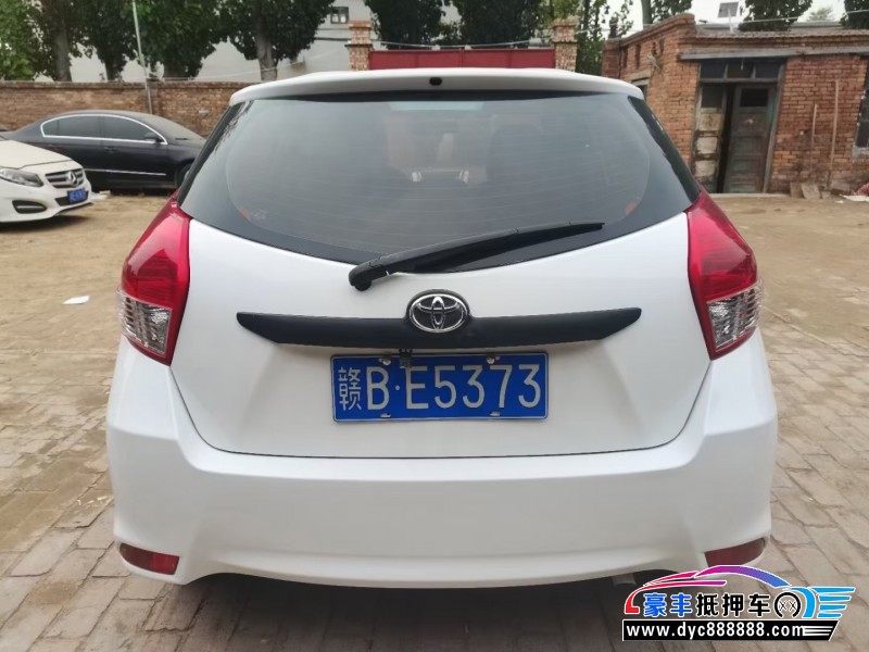 14年丰田YARiS L 致炫轿车抵押车出售