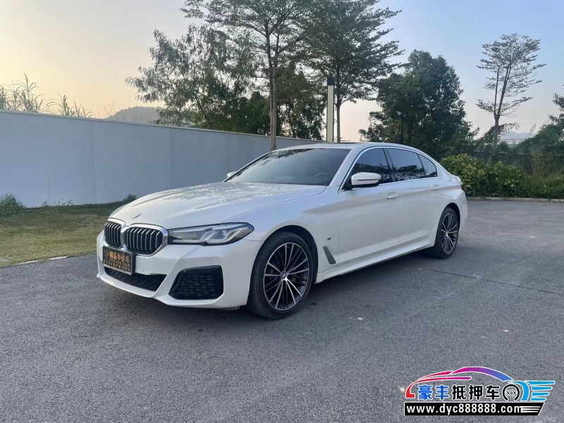 21年宝马5系轿车抵押车出售