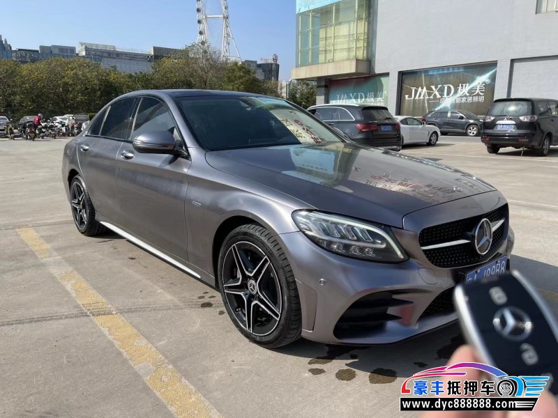 21年奔驰C轿车抵押车出售