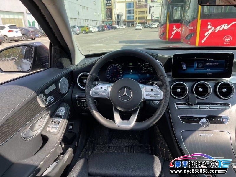 21年奔驰C轿车抵押车出售