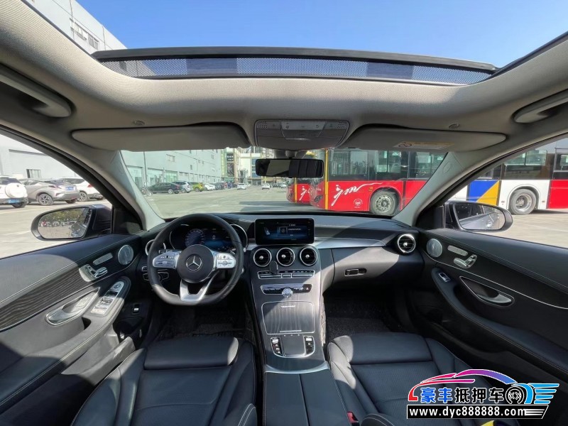 21年奔驰C轿车抵押车出售