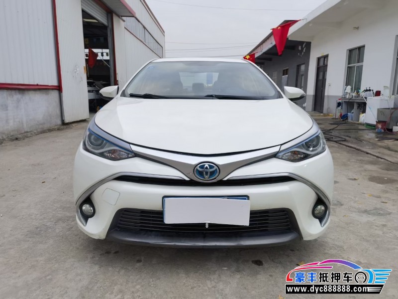 18年丰田雷凌轿车抵押车出售