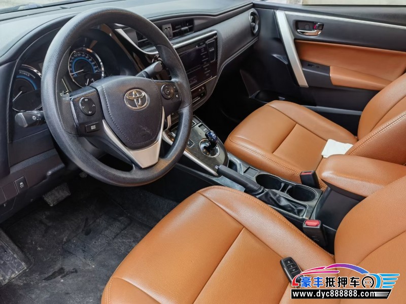 18年丰田雷凌轿车抵押车出售