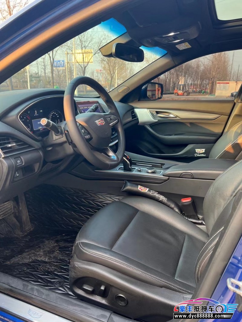 21年凯迪拉克CT5轿车抵押车出售