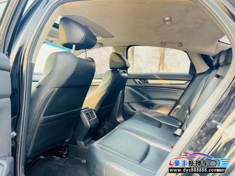 20年本田雅阁轿车抵押车出售