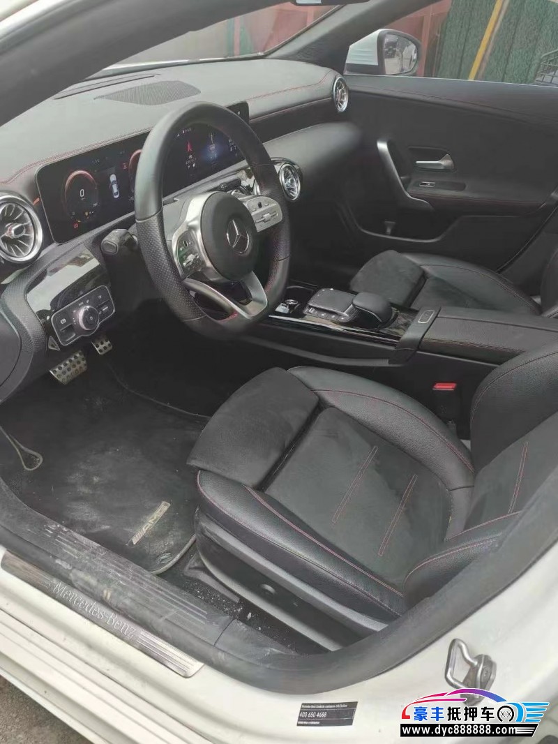 20年奔驰CLA轿车抵押车出售