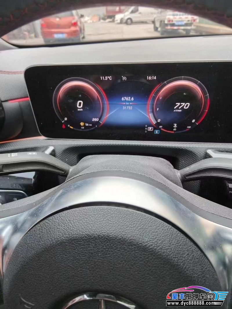 20年奔驰CLA轿车抵押车出售