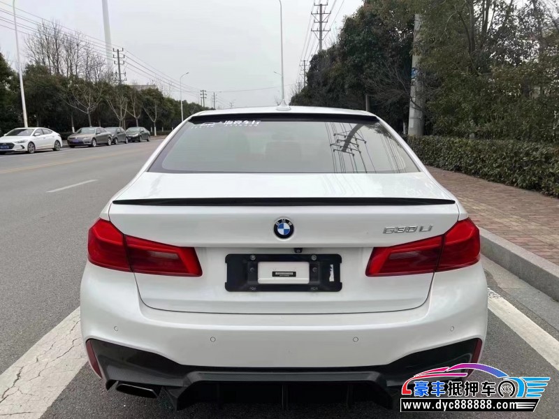 18年宝马5系轿车抵押车出售