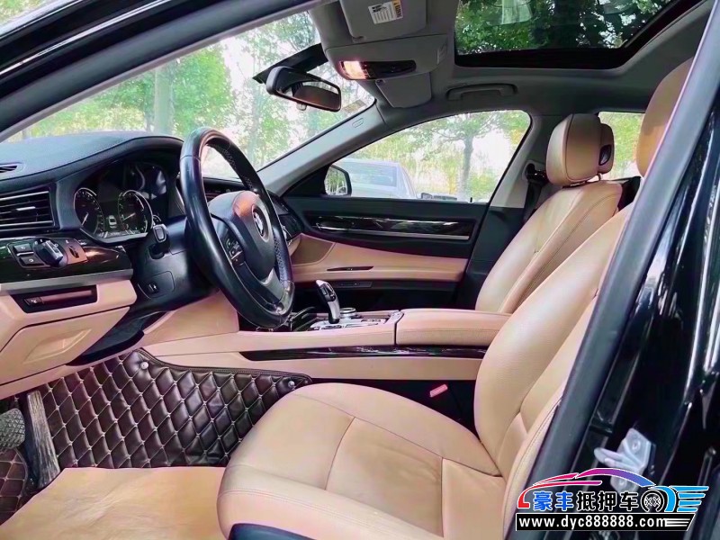 15年宝马7系轿车抵押车出售