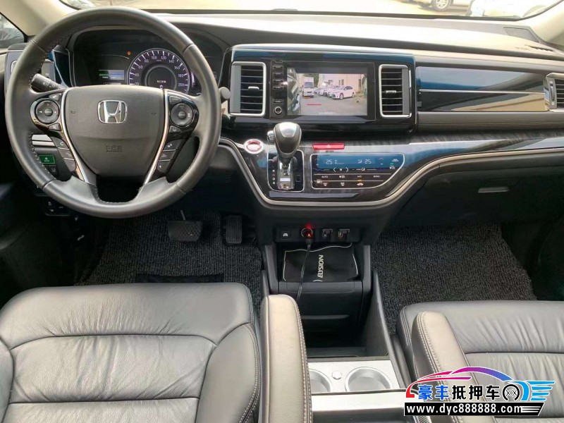 21年本田艾力绅轿车抵押车出售