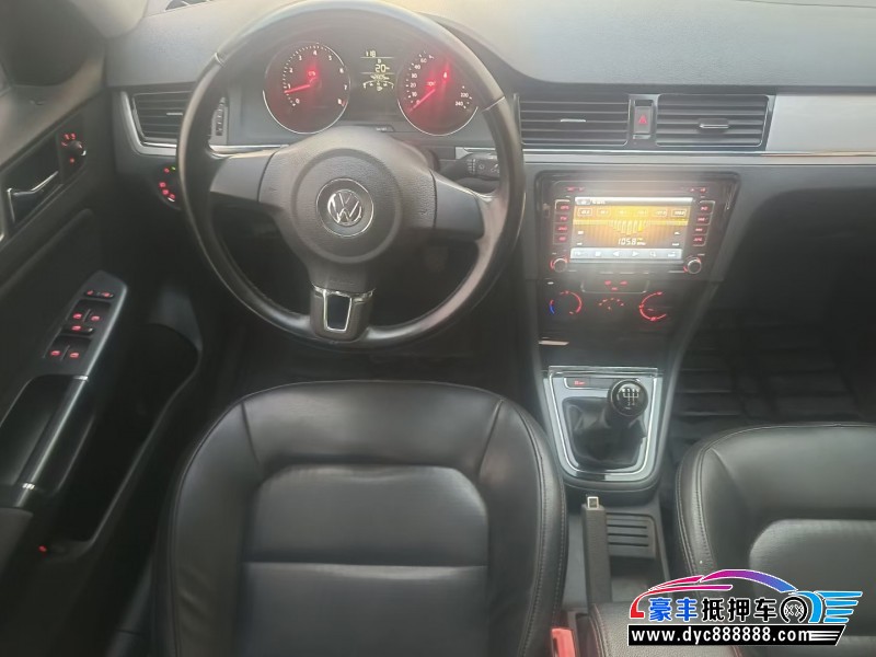 15年大众宝来轿车抵押车出售