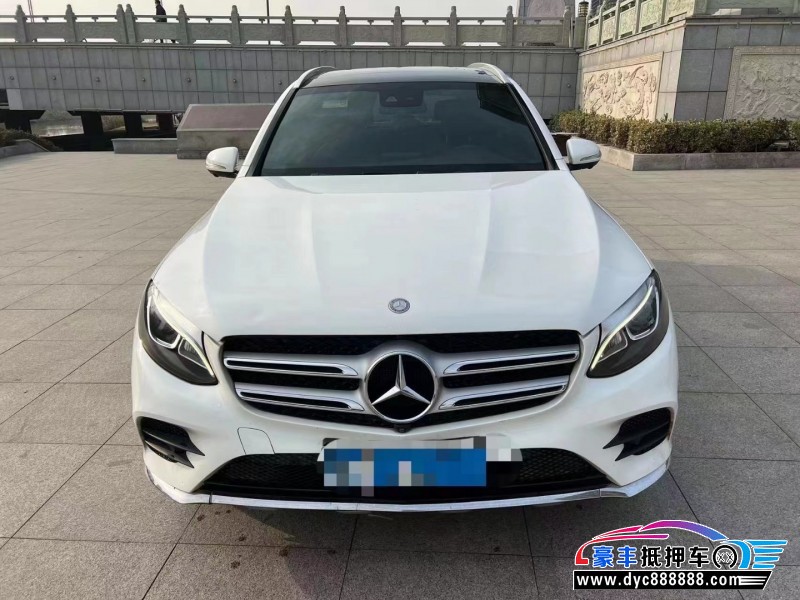 17年奔驰GLCSUV抵押车出售