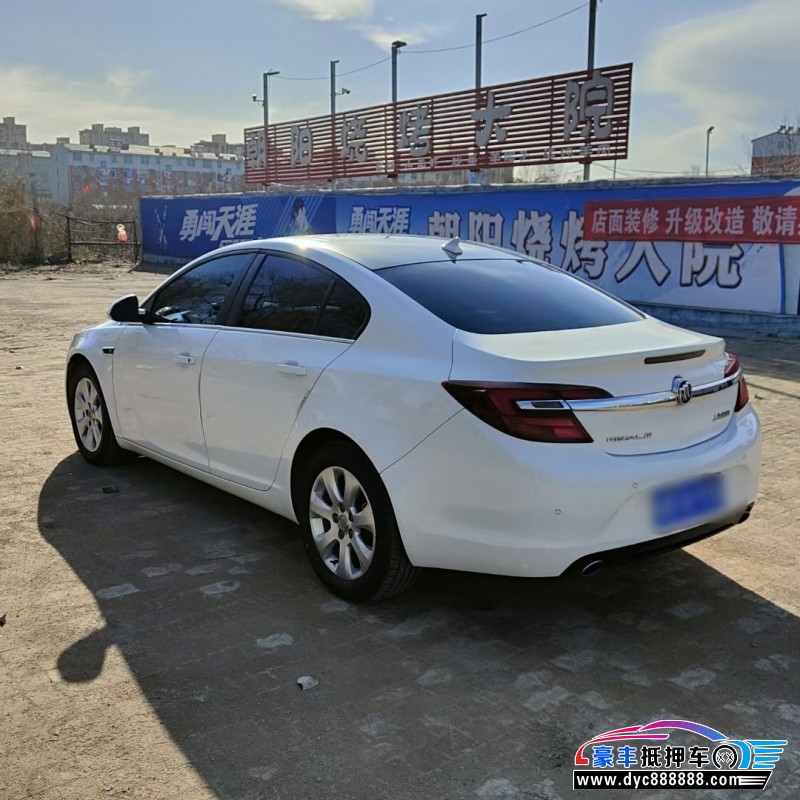 16年别克君威轿车抵押车出售