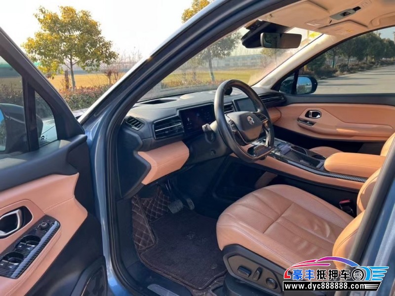 19年蔚来ES8轿车抵押车出售