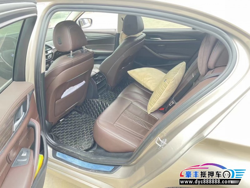 20年宝马5系轿车抵押车出售