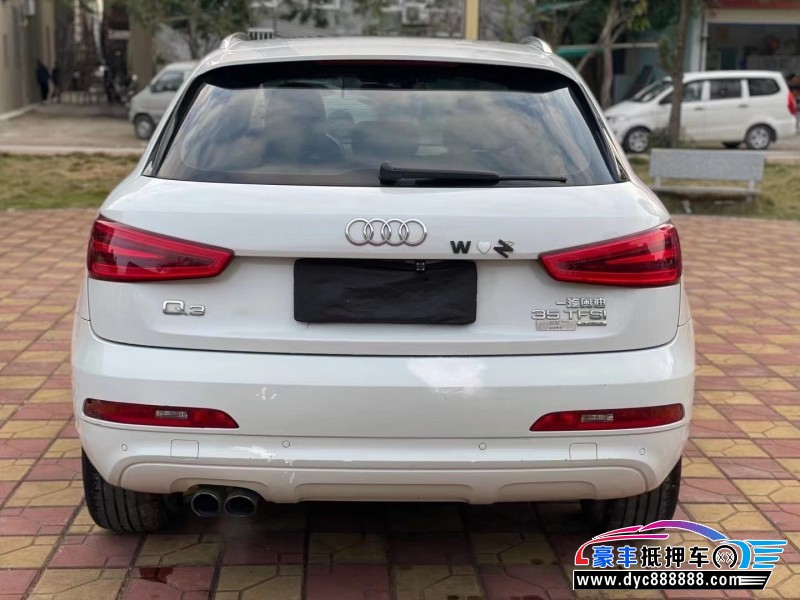14年奥迪Q3轿车抵押车出售