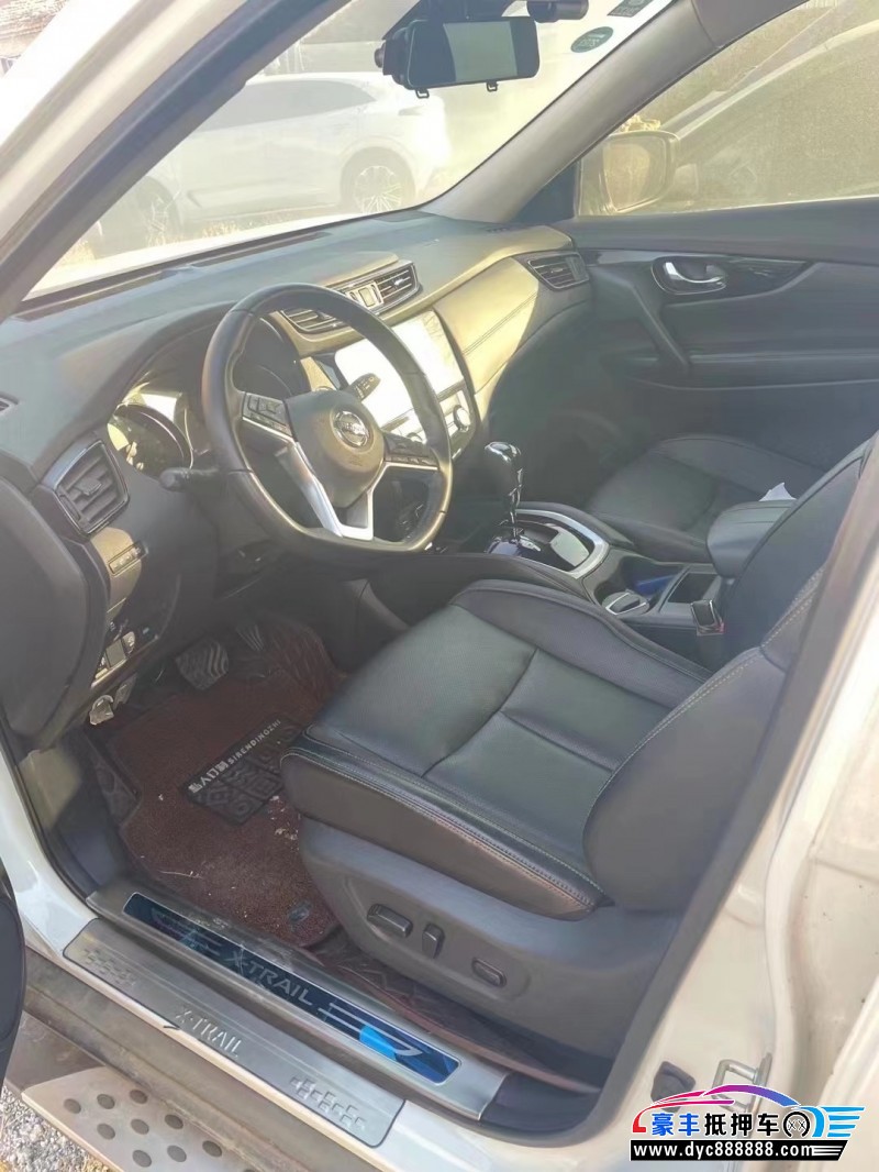 20年日产奇骏SUV抵押车出售