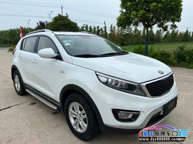 16年起亚智跑轿车抵押车出售