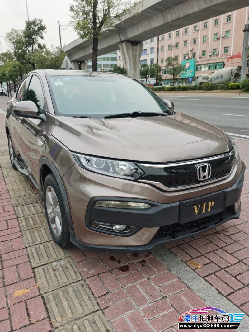 17年本田XRV轿车抵押车出售